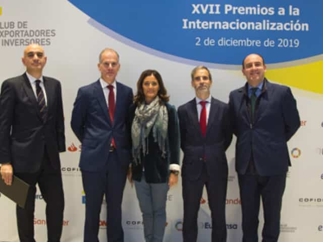 El Club de Exportadores entrega sus premios anuales instando al Gobierno a que acometa reformas estructurales para dinamizar la competitividad internacional de las empresas