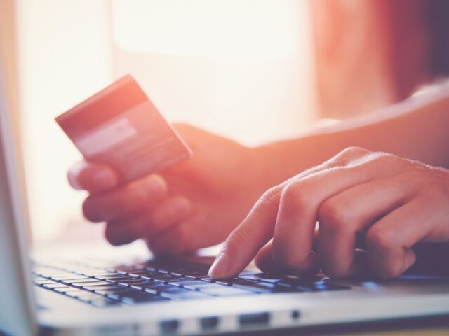 Covid-19: Cómo gestionan las marcas y los servicios de atención al cliente la explosión de pedidos online