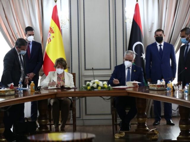 Cámara de España suscribe un Memorando de Entendimiento con Libia