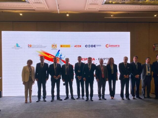 España refuerza relaciones con Egipto