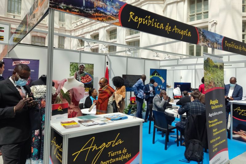 stand-de-angola-en la-xx-edicion-de-imex-Madrid