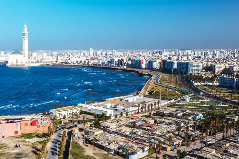caixabank-reafirma-su-compromiso-con-marruecos