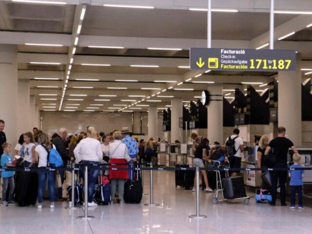 Cerca de 90 millones de turistas internacionales visitan España
