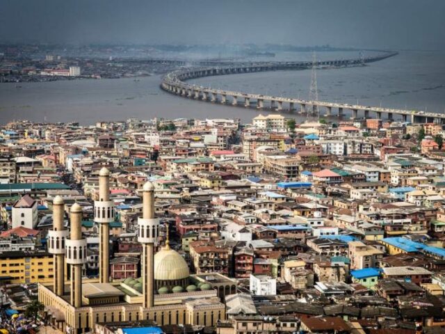 España fortalece sus relaciones con Nigeria
