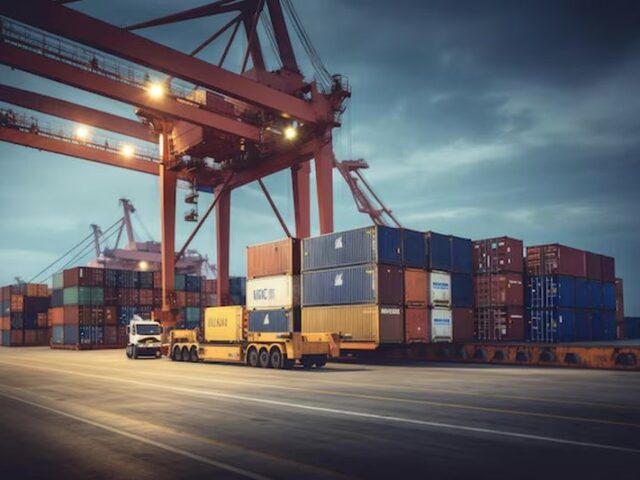 Las exportaciones españolas crecen en marzo un 8,5% interanual