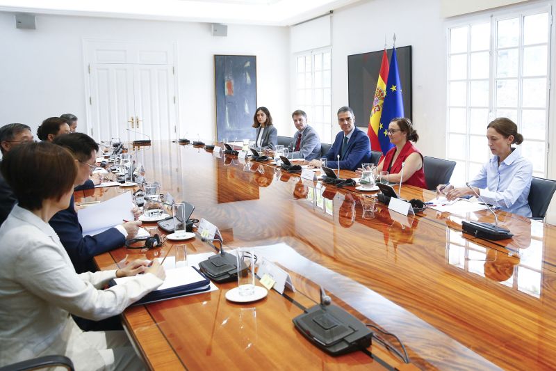 espana-fortalece-sus-relaciones-con-china