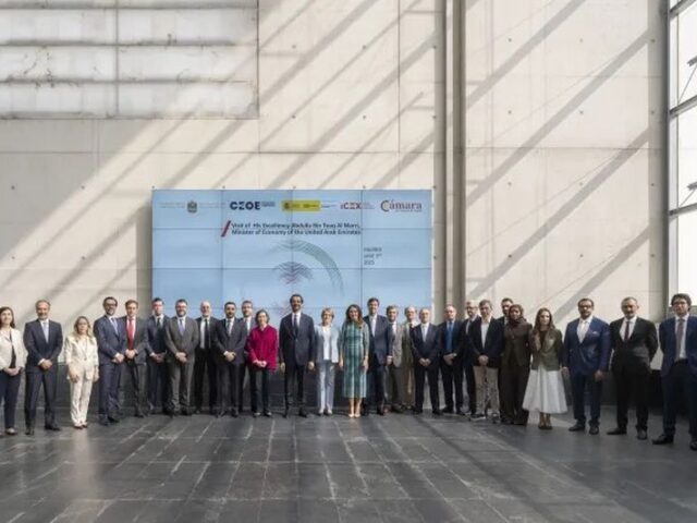 Emiratos Árabes Unidos destaca las oportunidades de negocio para las empresas españolas