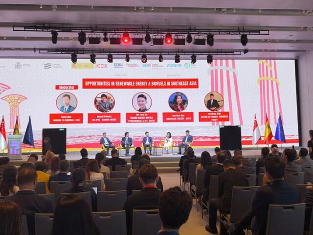 España refuerza su presencia empresarial en Singapur