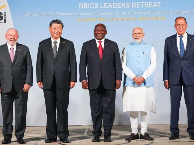 China llama a los BRICS a defender el multilateralismo
