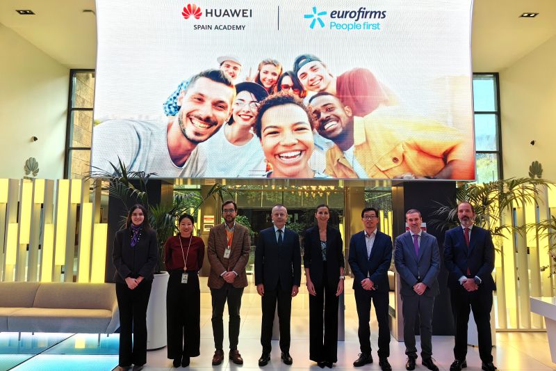 Acuerdo Eurofirms Group y Huawei Spain Academy
