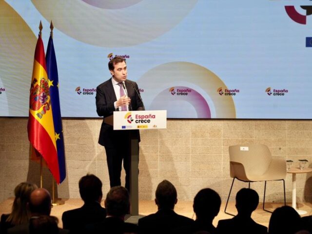 España Crece: un fondo estratégico de 120.000 millones para inversión productiva y modernización económica