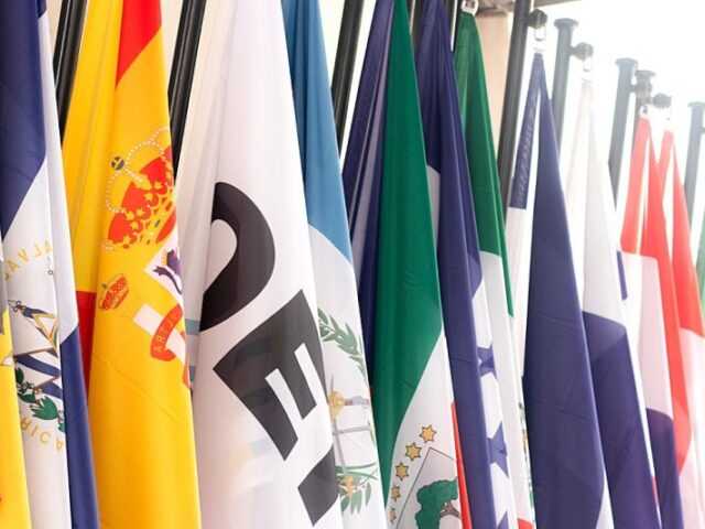 OEI y ODILO sellan una alianza para transformar la educación en Latinoamérica