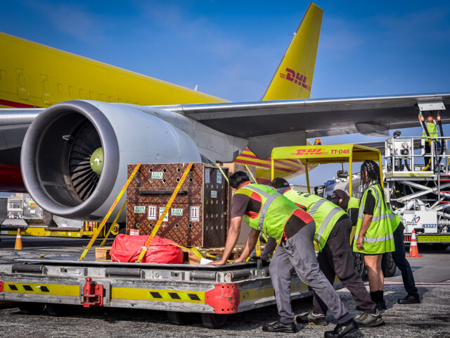 DHL Express lanza nuevo vuelo internacional desde Medellín